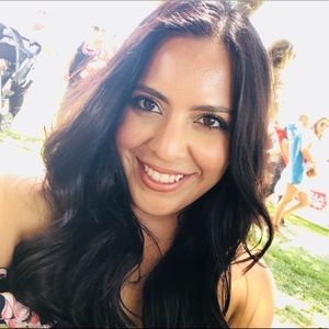 Meet your Posher, Cecilia